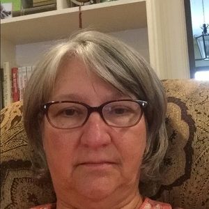 Meet your Posher, Debbie